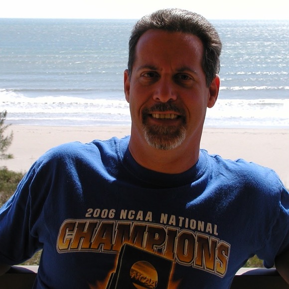 Meet your Posher, Russell - Picture 1 of 1